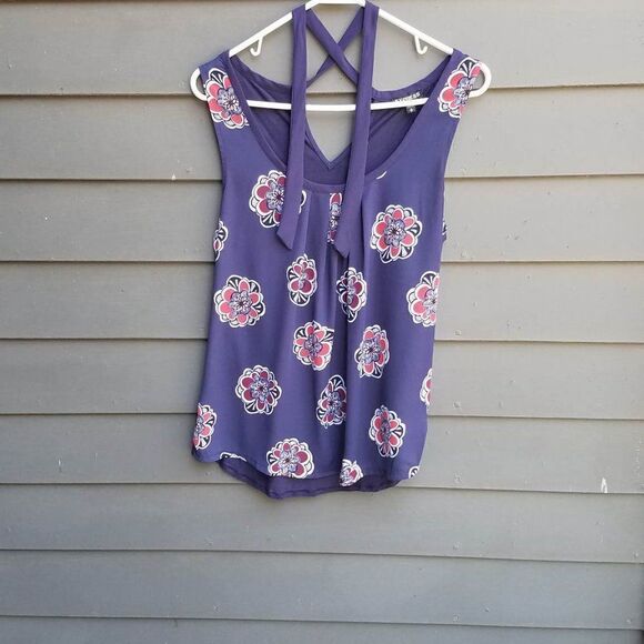 Express Blue Floral Top with Ties size Medium - Picture 6 of 7